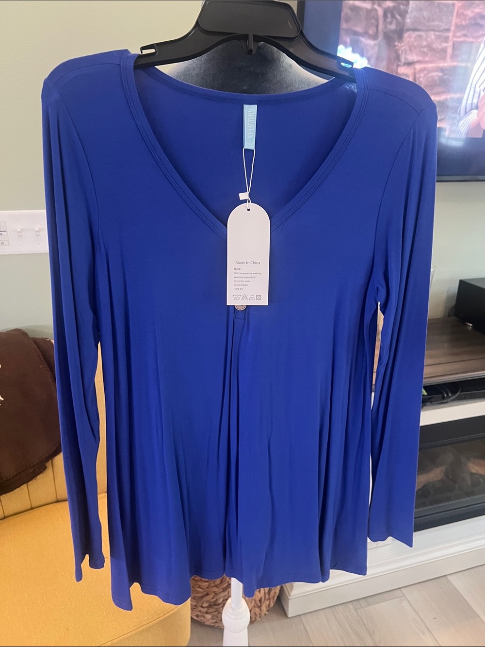 NWT awuliffan top